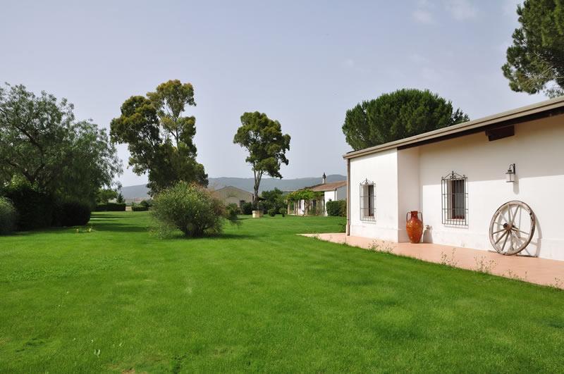 L'Orto Di Lucania مونتيسكاليوزو المظهر الخارجي الصورة